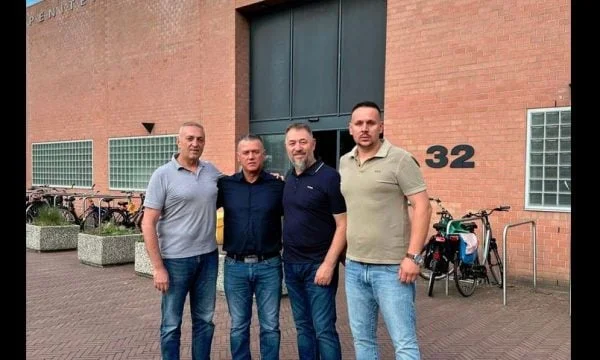 Sami Lushtaku de La Haya: Visitando a los Libertadores