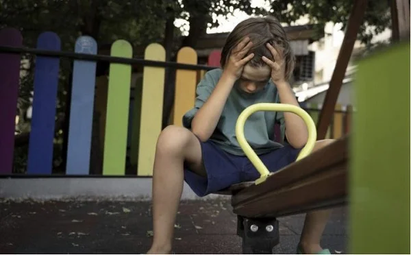 How do traumatic events affect children?
