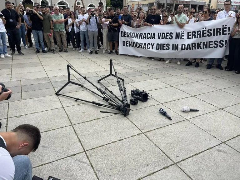 Sadiku nga AGK: E papranueshme fushata e egër e zyrtarëve të Lëvizjes Vetëvendosje