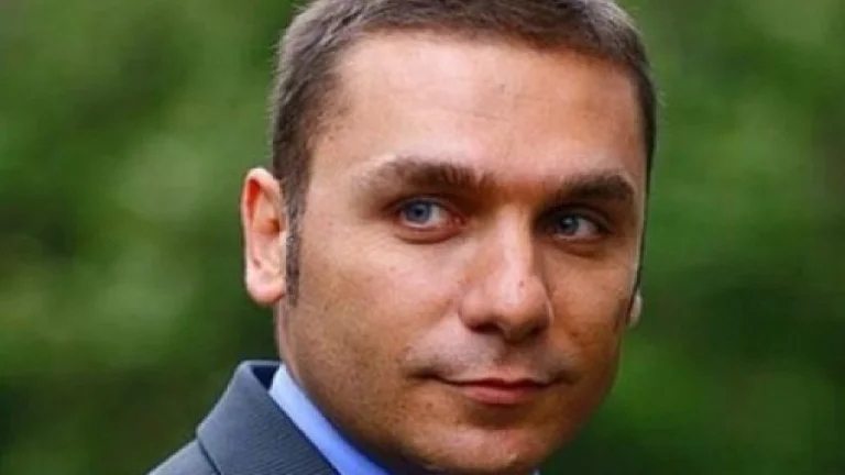 Kelmendi: Erdhi dita që Hashimi t’i thotë Albinit ‘hajde bëhu kryeministër’ e Albini të thotë ‘jo valla njëherë’