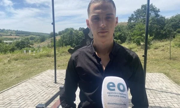 Djali i Enver Zymberit: Më mungon shumë, shpresoj që një ditë ta vesh uniformën e Policisë