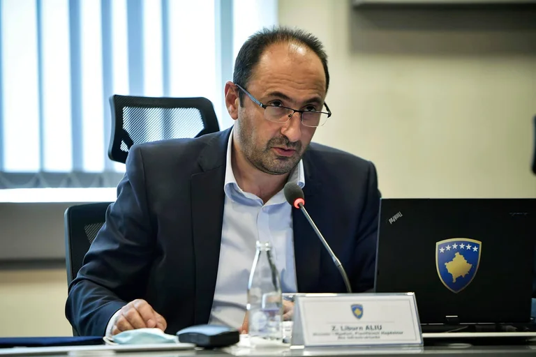 Shoqëria civile dyshon në mbarëvajtjen e disa lejeve që lëshohen nga Ministria Mjedisit