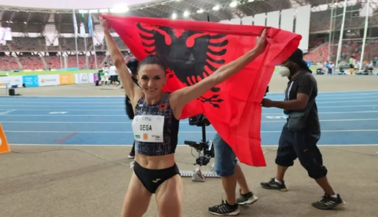 Luiza Gega tregon veten në Itali, kampionia kuqezi del e dyta në garën 5 km rrugë