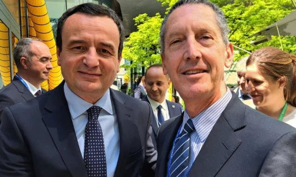 Joseph : Le Kosovo doit une association, mais l'autonomie est une question de statut final