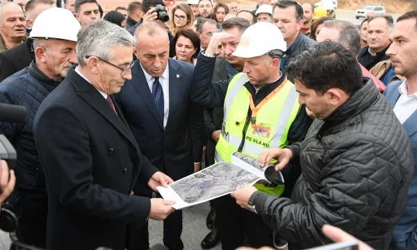 AAK: Gjilan Highway es un proyecto del Gobierno de Haradinaj, Kurti fuertemente opuesto