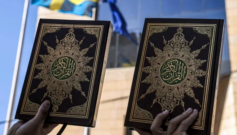 Muslime auf der ganzen Welt wütend mit der Enteignung des Korans in Schweden