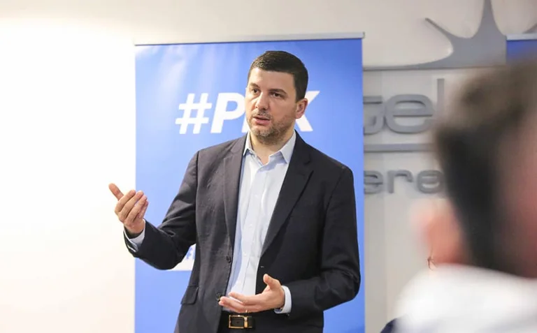 Krasniqi shows why they are blocking international agreements, Gervala calls it a “hurp of shame”