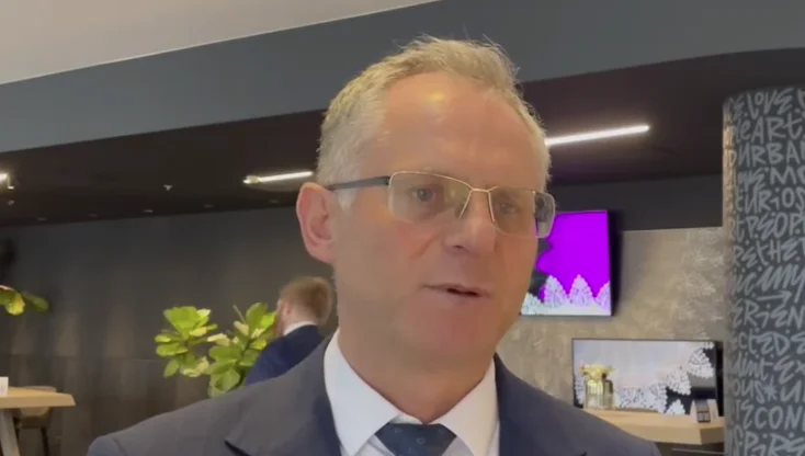 Bislimi: El plan de la UE presta más atención a los requisitos de Serbia