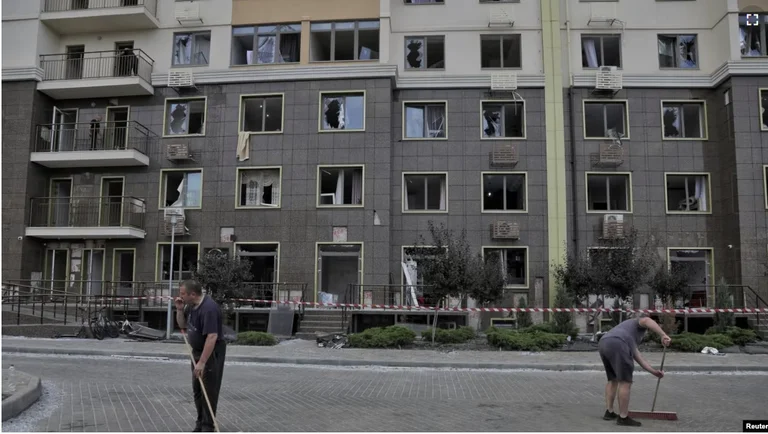 Kiev e Odessa colpiti da attacchi aerei russi per la seconda notte di fila