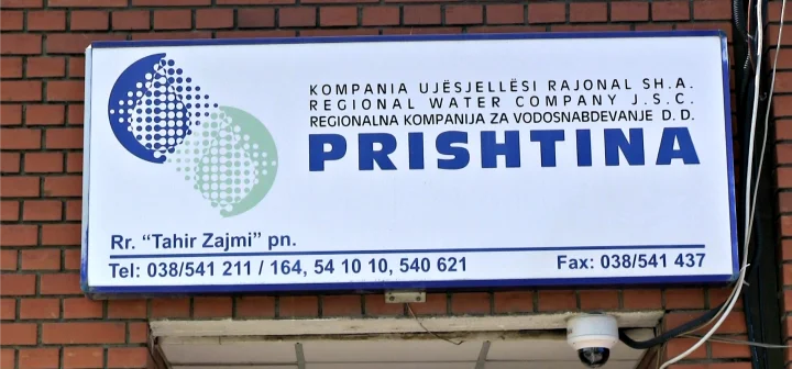 Schulden von über 45m Euro, KRU “Pristina” von morgen beginnt Risse
