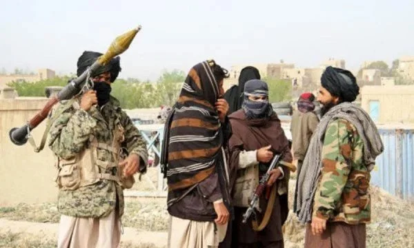 UN: I talebani hanno aumentato le restrizioni alle donne e alle ragazze afghane