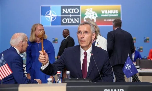 NATO hat Aufträge für Kosovo, Serbien vom Vilnius Summit