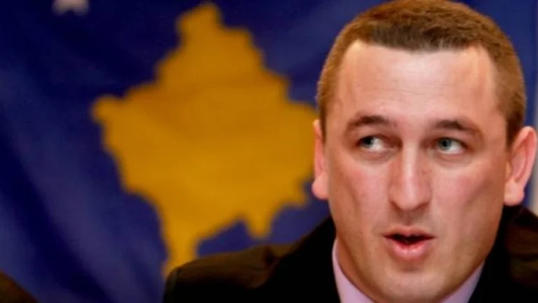Rashiq: E kam ftuar Vuçiqin të jetojë një muaj në Kosovë