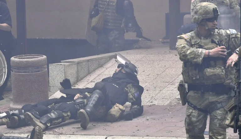 Des soldats hongrois blessés à Zvecan sont amputés