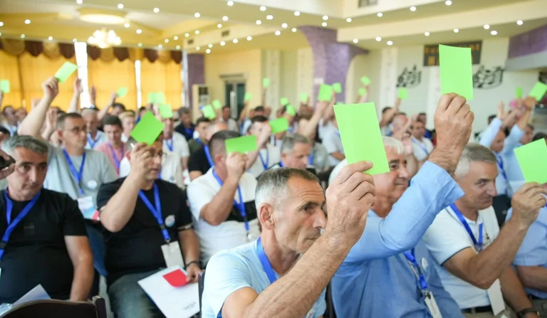LDK sélectionne des structures même à Suhareka, Ardian Shala réélu président de section