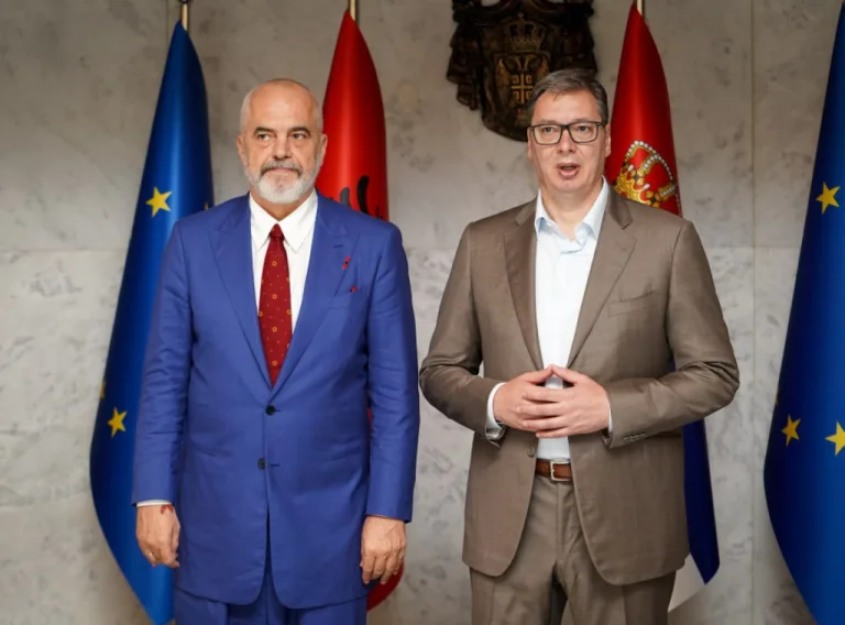 Rama-Vucciq Treffen beginnt
