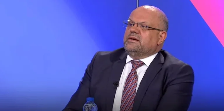 Ehemaliger Botschafter Ukshini: Rama Sorgen mit Kurti wegen VV-Beteiligung an albanischen Wahlen
