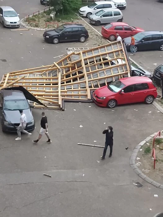 Saturday's storm: The most powerful winds recorded since postwar