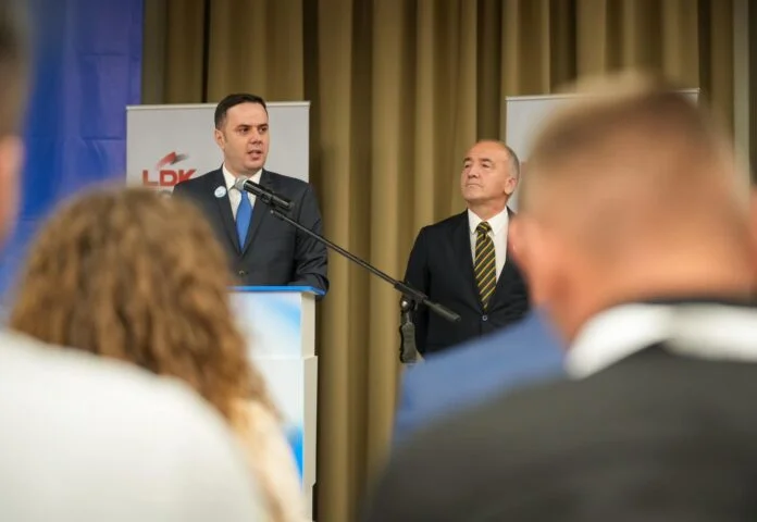 LDK: Rafforzare i ranghi in un momento critico per il paese