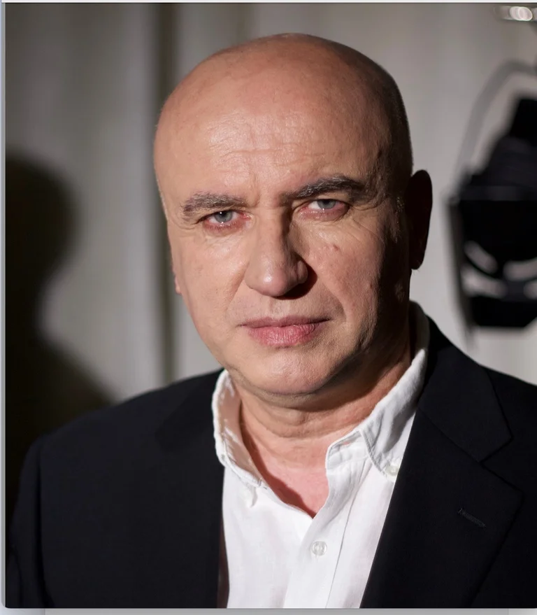 Baze: Opozita të mos fërkojë duart kur gabon Albin Kurti, duhet ta rrëzojnë me çdo çmim
