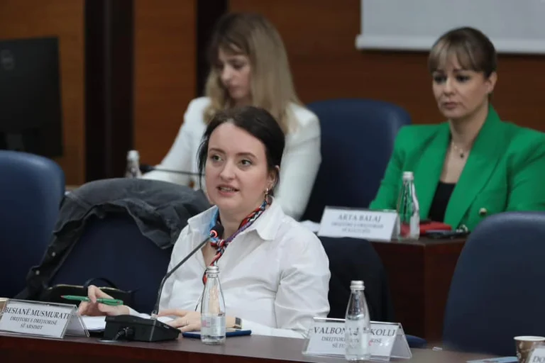 Çerdhe të reja në Besi dhe Llukar, Drejtoresha Musmurati njofton për ndarjen e tokave