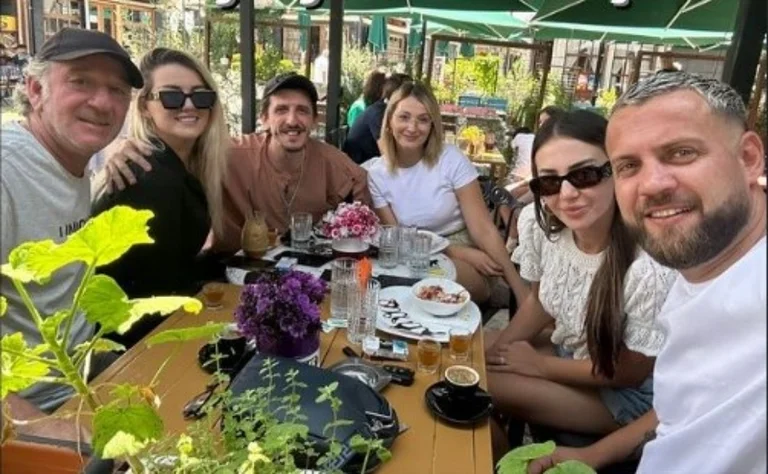Tre policët e rrëmbyer pritet të dalin sot para gjykatës në Serbi