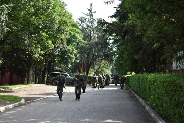 KSF: La KFOR était au courant de la marche régulière à Mitrovica