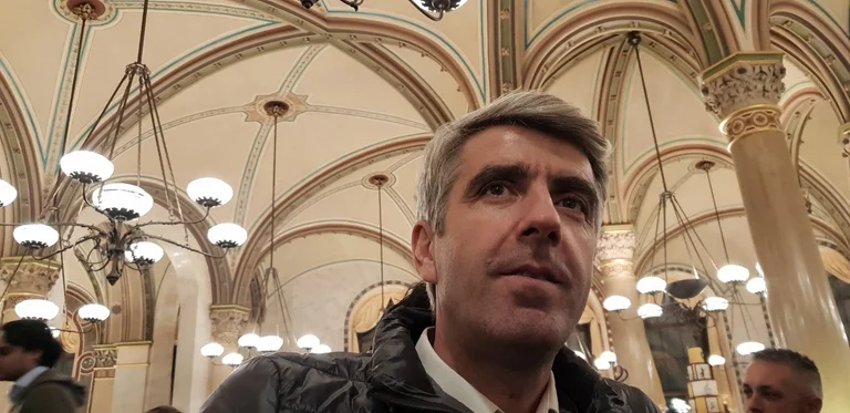 Information director in Klan Kosova leads the middle “” following the Rozeta Hajdari Ministry decision