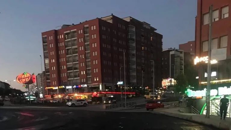 Rue Muharrem Feeza fermé pendant deux jours à Pristina
