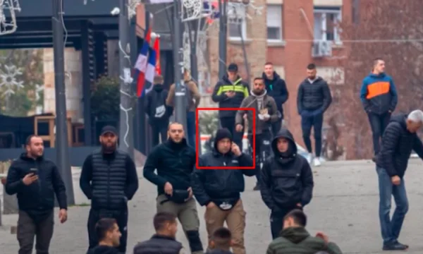 Vidéos envoyant des suspects soupçonnés d'agressions contre des journalistes dans le nord de la prison