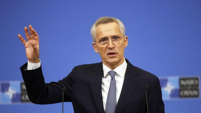 La guerre en Ukraine, Stoltenberg : l'OTAN n'acceptera pas les conditions de la Russie
