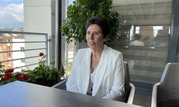 Becker raconte ses expériences pendant la guerre du Kosovo : la voix de bébé me hante aujourd'hui
