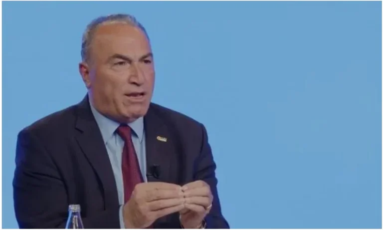 Sahin: Bureauocratie, Institutions Dissuade le retard, Corruption