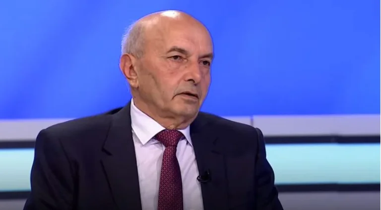 Mustafa: En el norte se puede restaurar la resolución 1244 a la supervisión internacional