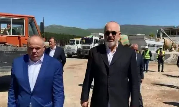 El escándalo sexual de Safet Djici, el gobierno de Rama: