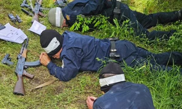 REL: Trois policiers kidnappés par la Serbie