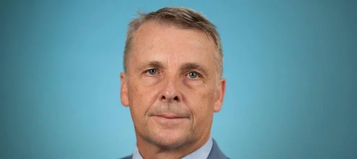Ambasadori gjerman paralajmëron: Kosova e Serbia duhet t’i marrin disa vendime të vështira
