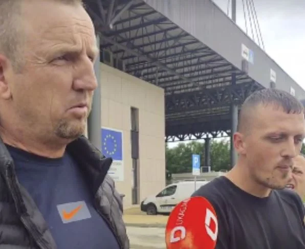Speaking to citizens who were detained in Serbia: We were going to Germany, the cops told us this was political.
