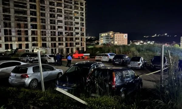 Exécution Kalachnikov à Pristina, la police fournit de nouveaux détails