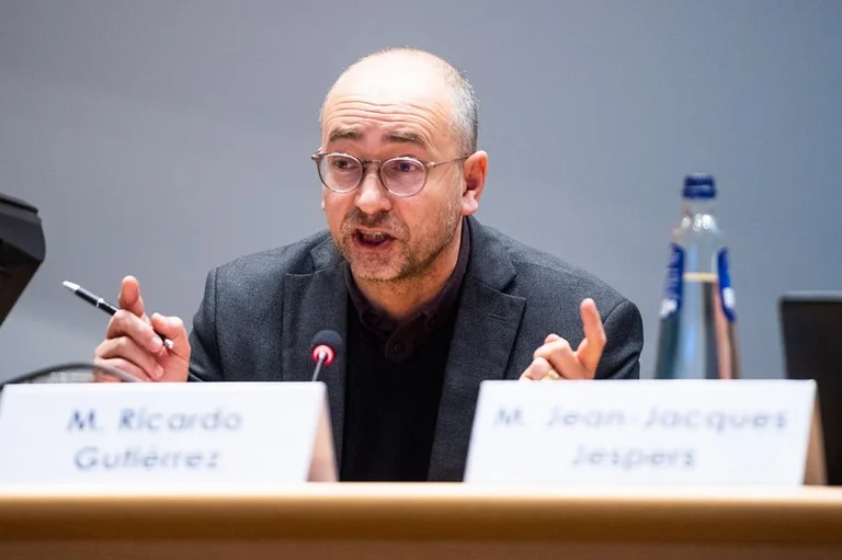 Gutierrez: Stato attivato in censura contro il clan del Kosovo, vergogna per Albin Kurti, il suo governo