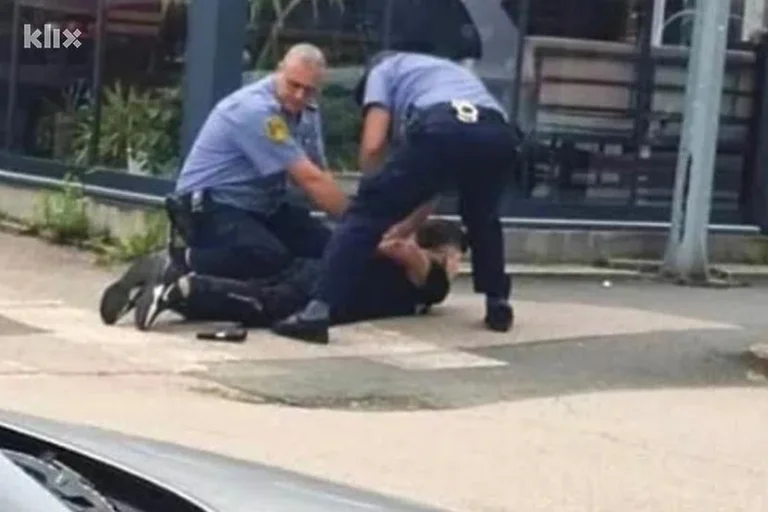 Un étudiant de Bosnie-Herzégovine arrêté, blessé plusieurs personnes à l'école