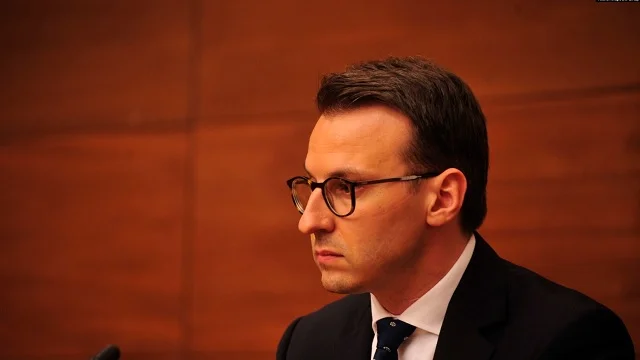 Petkov: Demain à Belgrade, le commandant de la KFOR rencontrera Vucinqi