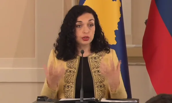 Antes de Kurt, dos senadores estadounidenses se reúnen con Vjosa Osman