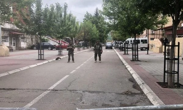Protests continue in northern municipalities, small number of Serbs