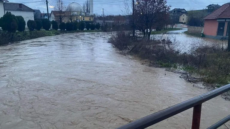 Regen Wetter von morgen: Kosovo Hydromethorologie Institut warnt vor Hochwasser