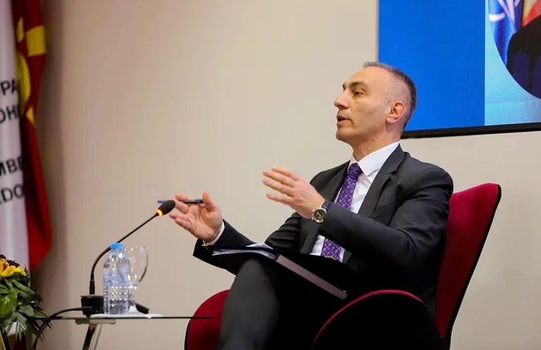Z. Macedonian Prime Minister V. : Rama's draft could lead to mutual recognition of Kosovo- Serbia