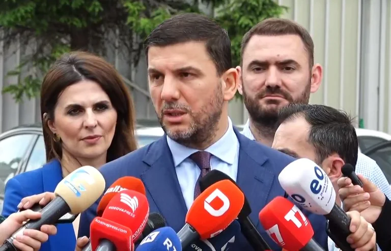 Krasniqi after meeting with Lajcak's Escobar: I've never seen the most disappointed internationals, Kurt and Osman are creating crisis.