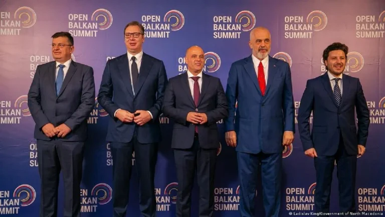 Ministerpräsident im Westbalkan Treffen in Tirana
