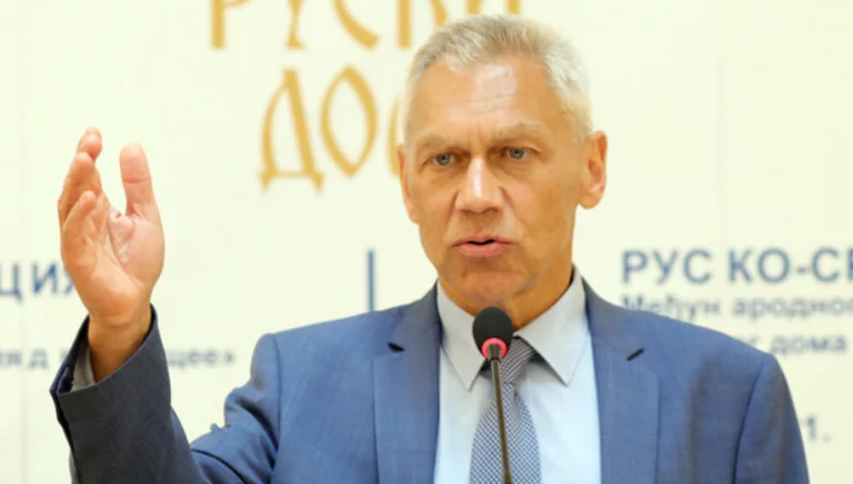 Selon l'ambassadeur de Russie, la situation au Kosovo pourrait entraîner des effusions de sang dans les Balkans