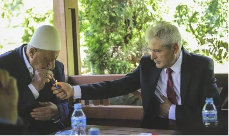 Edi Rama reagiert auf Ali Ahmetis Besuch in der Familie von Hashim Thaci